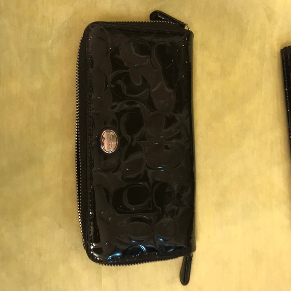 Wallet - Picture 5 of 5